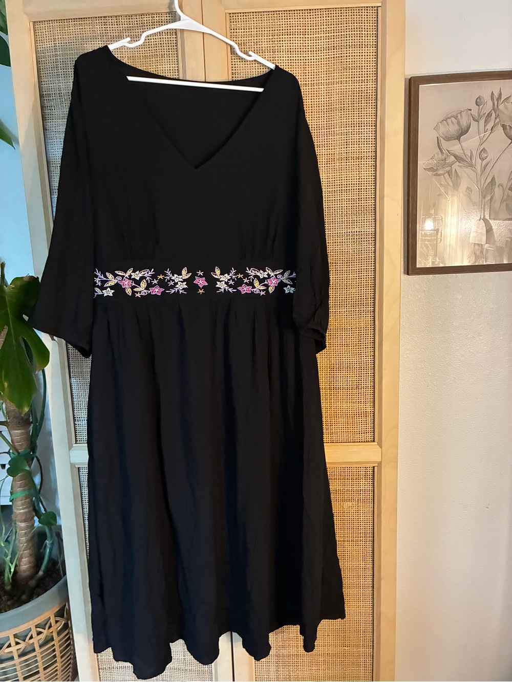 BloomChic Black Midi Dress with Embroidered Waist